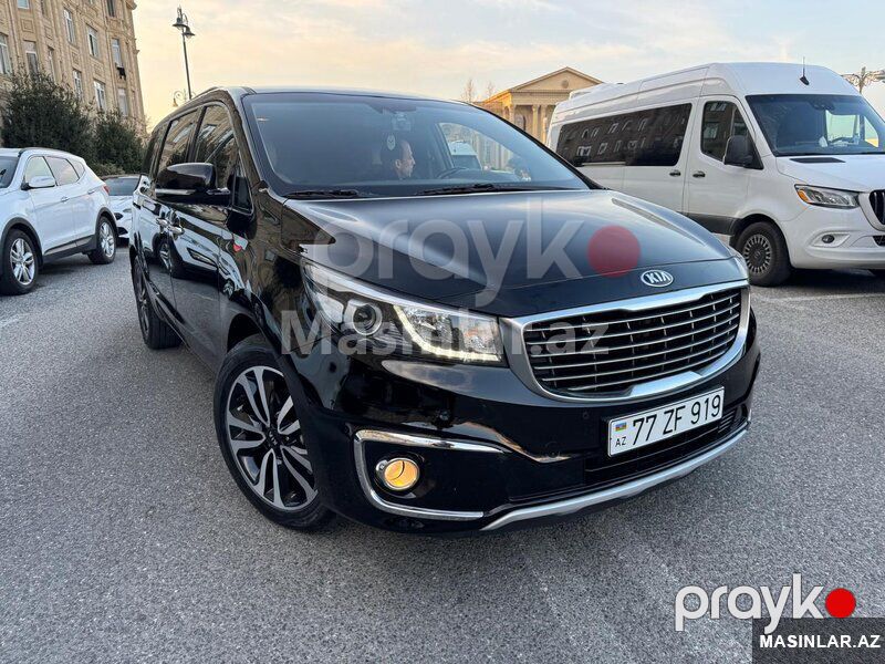 Kia Carnival — Minik avtomobili icarəsi, Bakı (2)