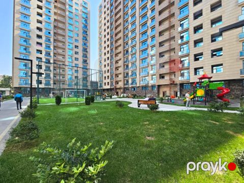 Satılır 4 otaqlı yeni tikili 150 m² — Bakı