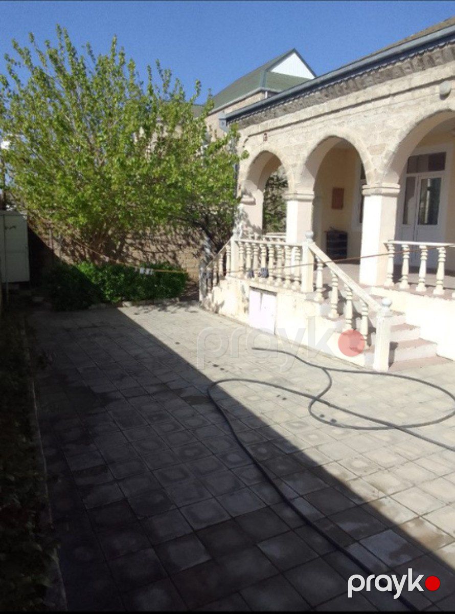 Satılır 4 otaqlı həyət evi/bağ evi 140 m² — Ev, villa, Bakı (7)