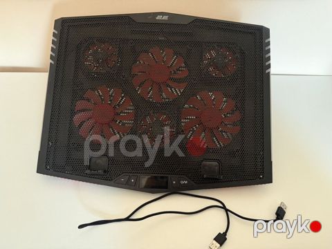 Canyon Notbuk soyuducusu 17.3 diaqonal 6 ədəd fanı var az istifadə — Bakı