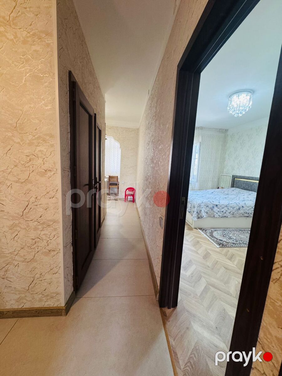 Satılır 4 otaqlı köhnə tikili 105 m² — Mənzil, Bakı (10)