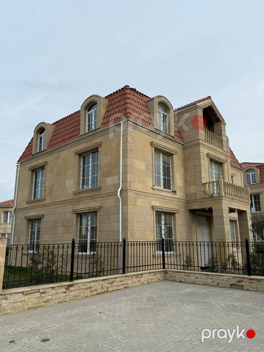 Satılır 8 otaqlı həyət evi/bağ evi 360 m² — Ev, villa, Bakı (3)