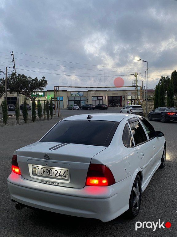 Opel Vectra, 1.8 L, 1999 il, 300 000 km — Avtomobillər, Bakı (4)