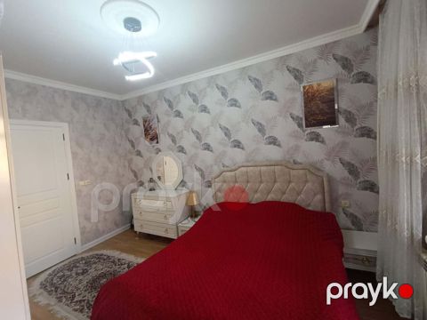 Satılır 2 otaqlı köhnə tikili 62 m² — Bakı