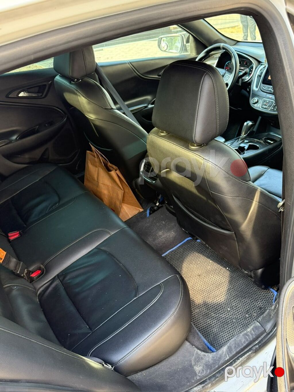 Chevrolet Malibu – ağ rəngli, sedan kuzov. Xüsusiyyətlər — Avtomobillər, Bakı (6)