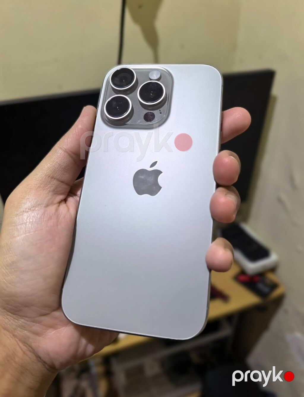IPhone 16 Pro, 256 GB, Gümüşü, Hissə-hissə ödəniş — Apple iPhone, Digah (2)