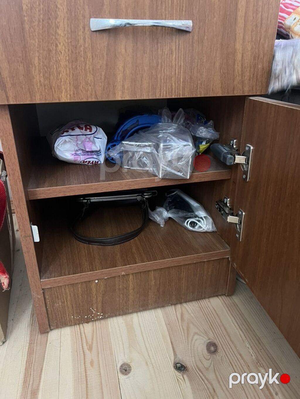 Taxta tumbə/dolab – komodin 50 AZN (razılaşma yolu ilə) - Material — Komodlar və tumbalı, Gəncə (2)