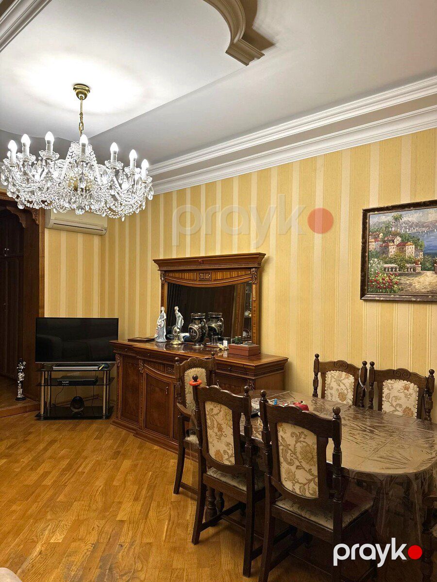Satılır 2 otaqlı köhnə tikili 60 m² — Mənzil, Bakı (2)