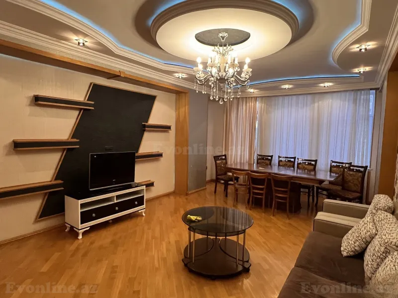 Kirayə verilir 3 otaqlı Mənzil Yeni tikili 110 m² Bakı, Nəsimi r., Memar Əcəmi m — Bakı