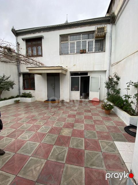 İcarəyə verilir 6 otaqlı həyət evi/bağ evi 340 m² — Bakı