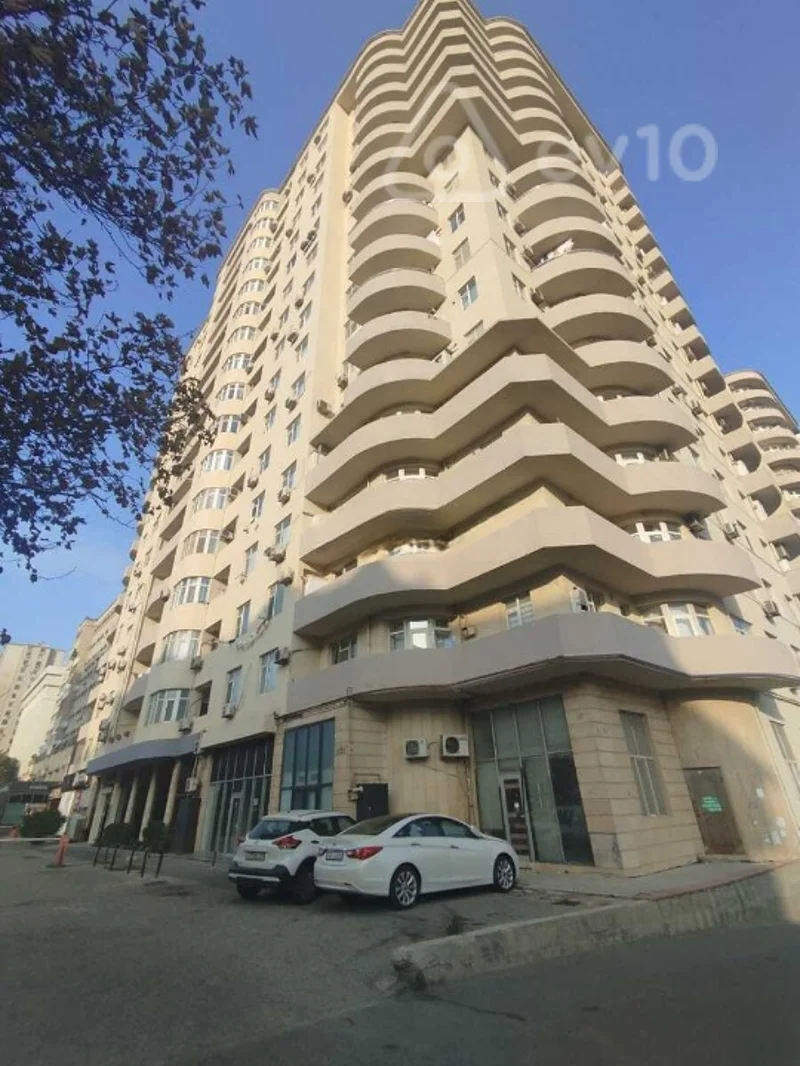 3 otaqlı mənzil, 122 m², Həsənbəy Zərdabi — Bakı