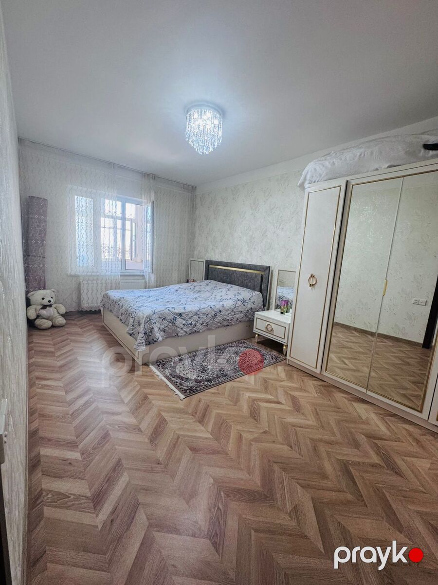 Satılır 4 otaqlı köhnə tikili 105 m² — Mənzil, Bakı (11)