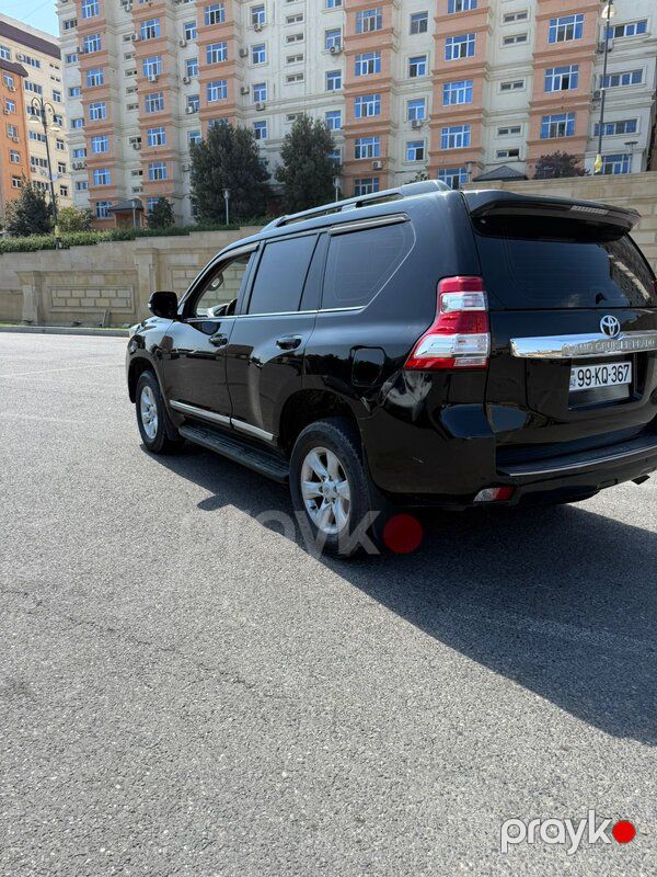 Toyota Prado, 2015 il 99-FO-896 — Minik avtomobili icarəsi, Bakı (5)