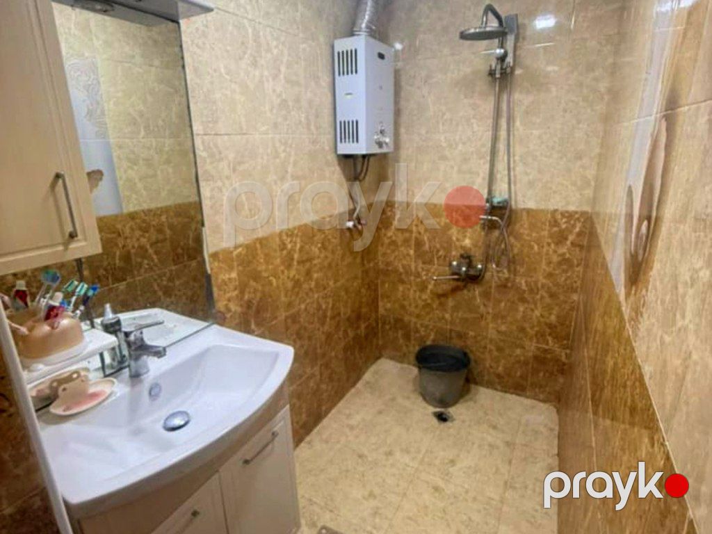 Satılır 3 otaqlı köhnə tikili 69.5 m² — Mənzil, Bakı (8)