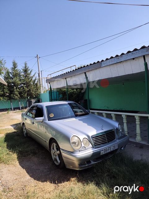 Mercedes E 240, 2.4 L, 1998 il, 248 939 km — İmişli