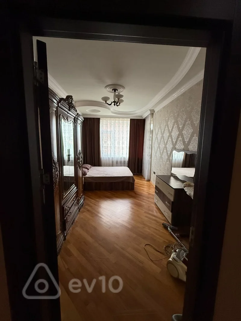 3 otaqlı mənzil, 125 m², Sübhi Salayev küç — kirayə — Mənzil, Bakı (9)