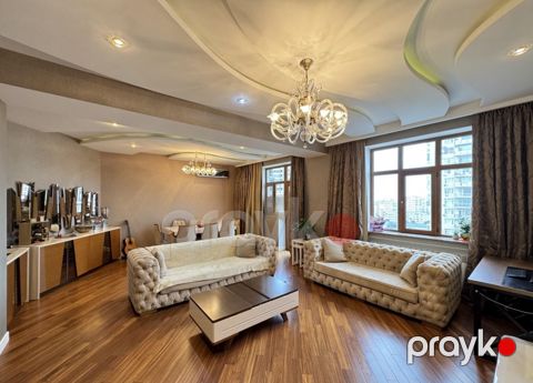 Satılır 3 otaqlı yeni tikili 165 m² — Bakı