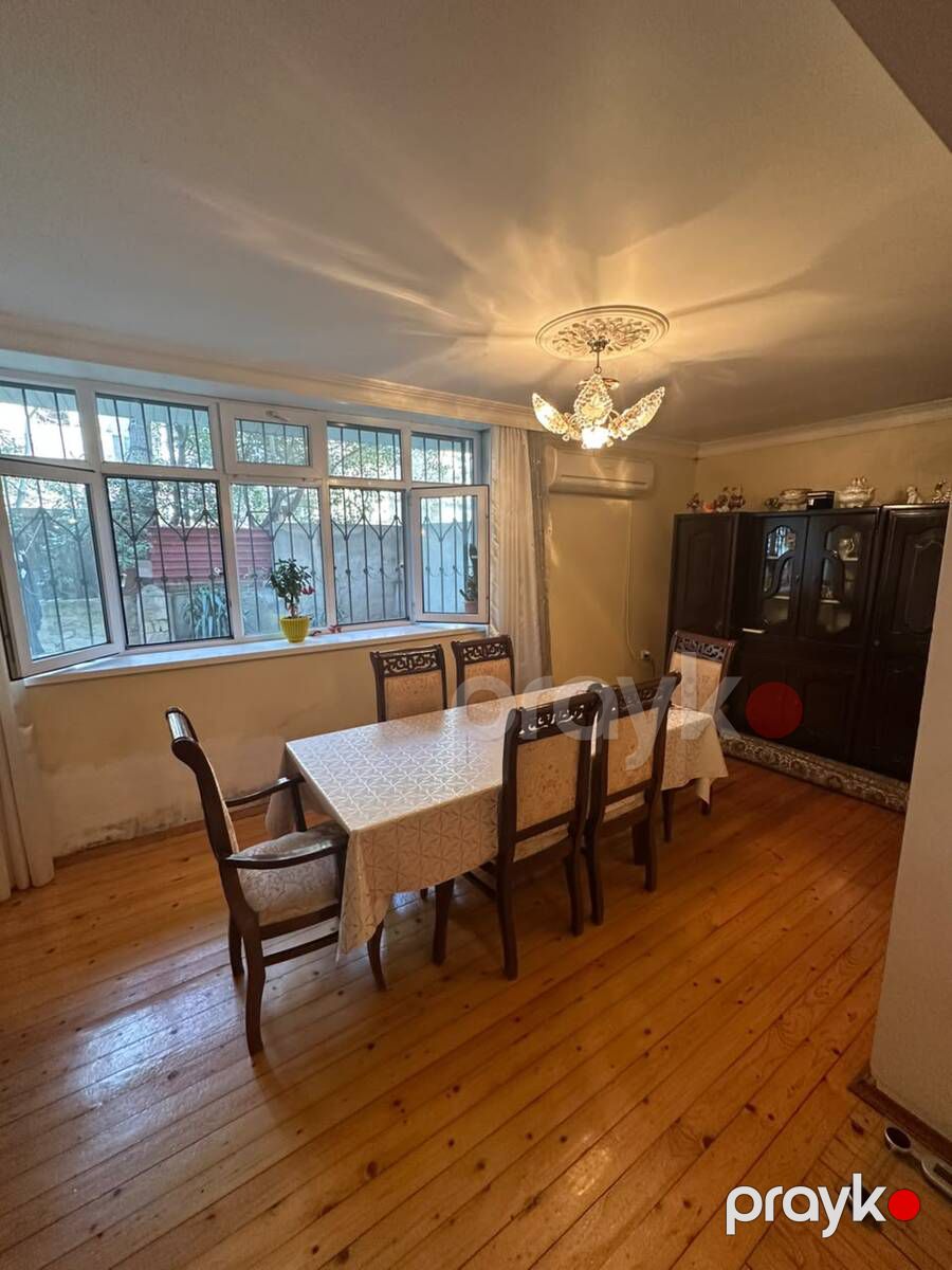Satılır 8 otaqlı köhnə tikili 150 m² — Mənzil, Bakı (3)