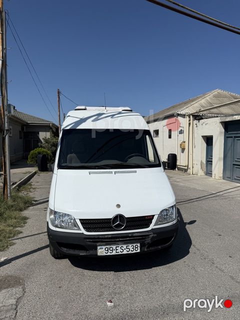 Mercedes Sprinter 211, 2.2 L, 2004 il, 694 000 km — Bakı