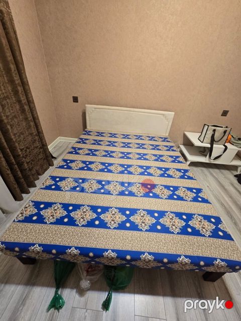 İki nəfərlik çarpayı - Ölçü: təxmini 160x200 sm (vizual olaraq — Bakı