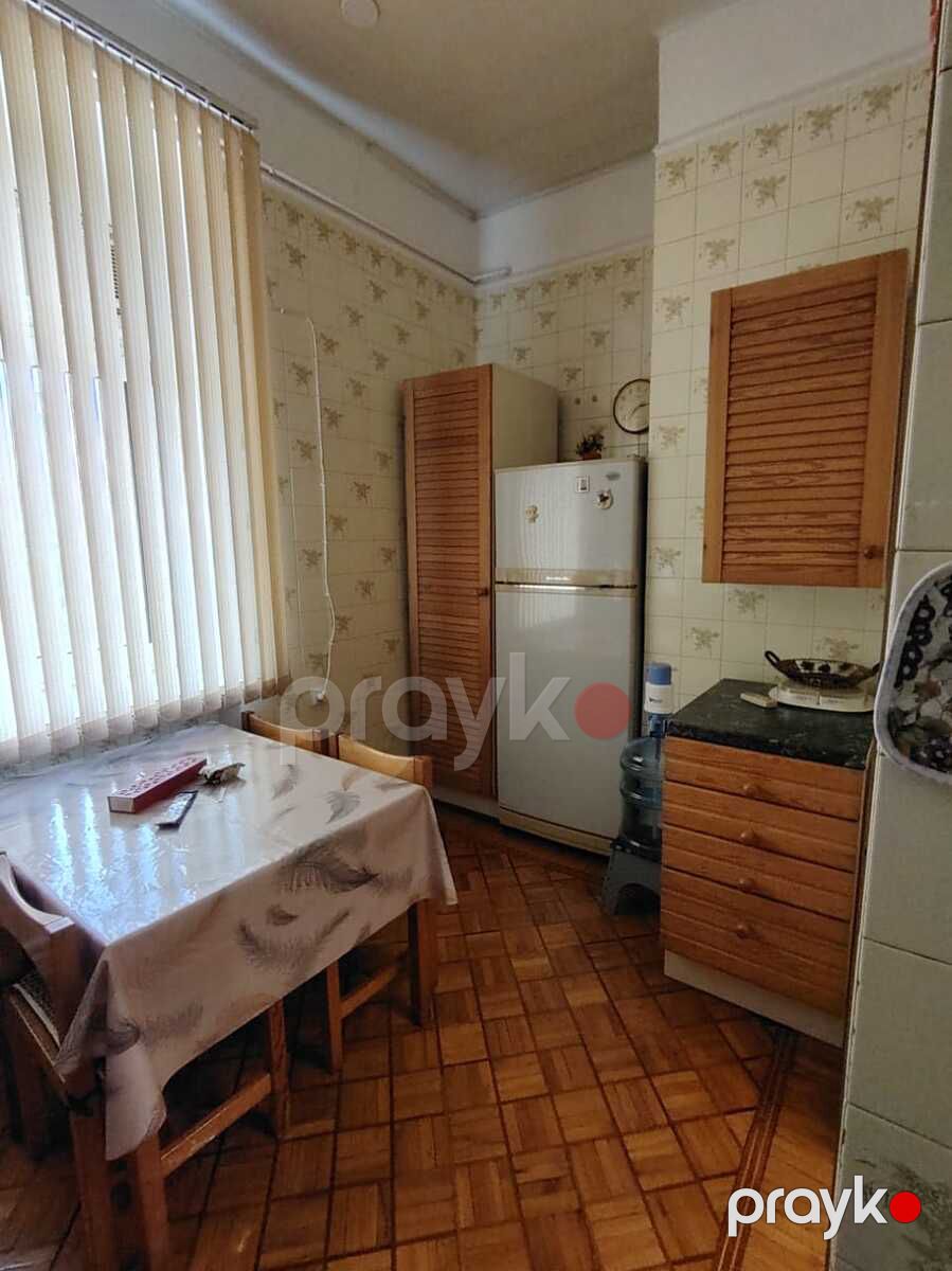 İcarəyə verilir 2 otaqlı köhnə tikili 75 m² — Mənzil, Bakı (9)