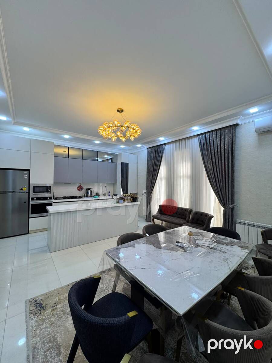 Satılır 7 otaqlı həyət evi/bağ evi 400 m² — Ev, villa, Bakı (9)