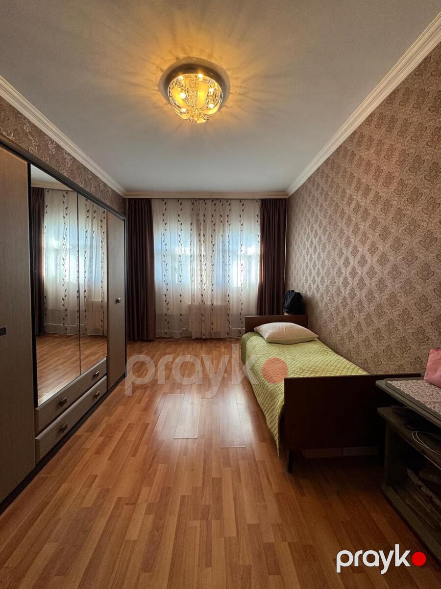 Satılır 4 otaqlı köhnə tikili 110 m² — Mənzil, Bakı (4)