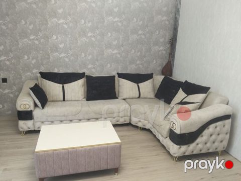Uqlavoy divan. 600azn Açılır bazasıdır. Yaxşı veziyyetde ünvan — Digah