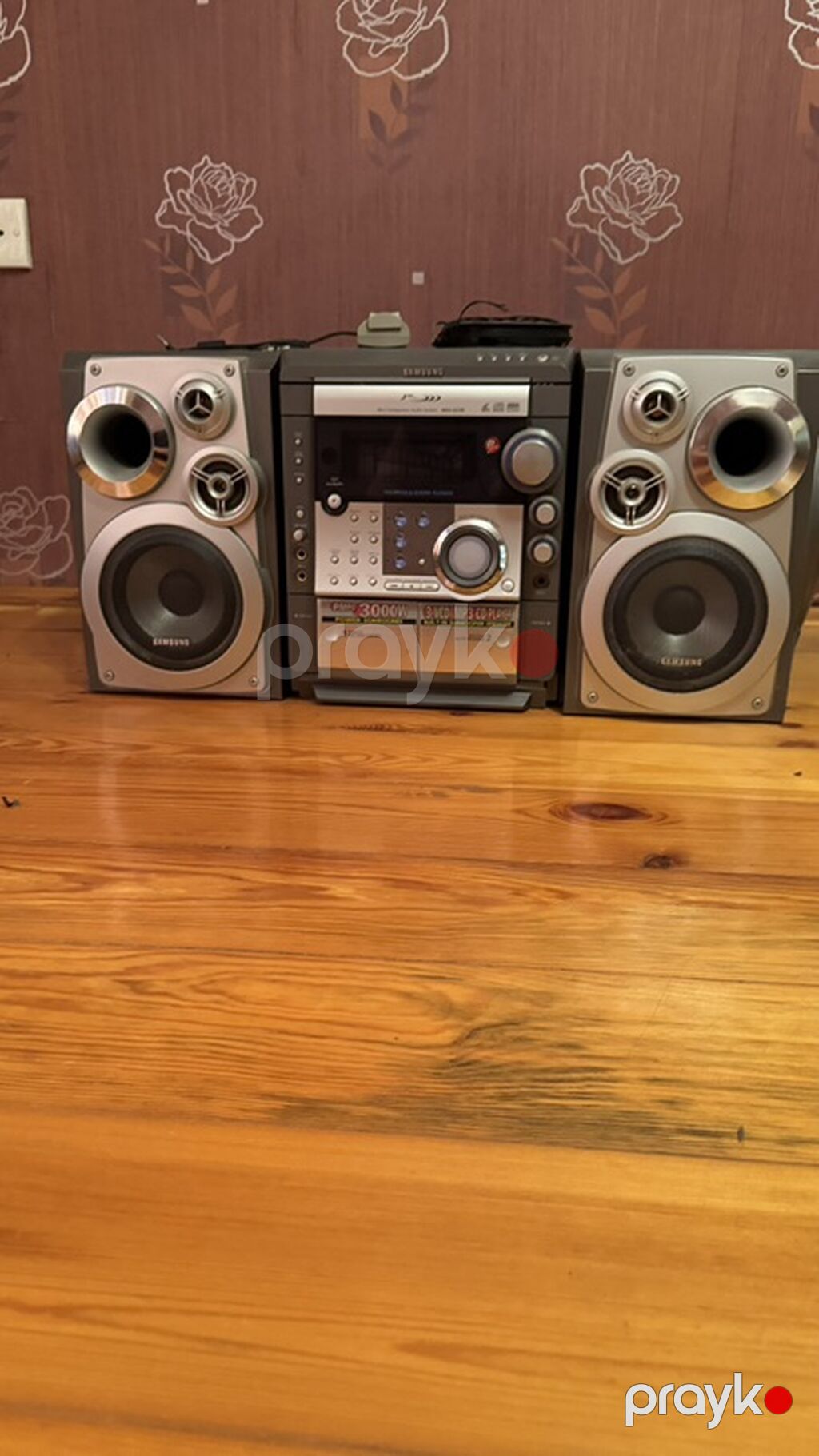 Samsung mini Hi-Fi audiosistem Xüsusiyyətlər: - 2 ədəd ayrı akustik — Akustik sistemlər, Bakı (2)