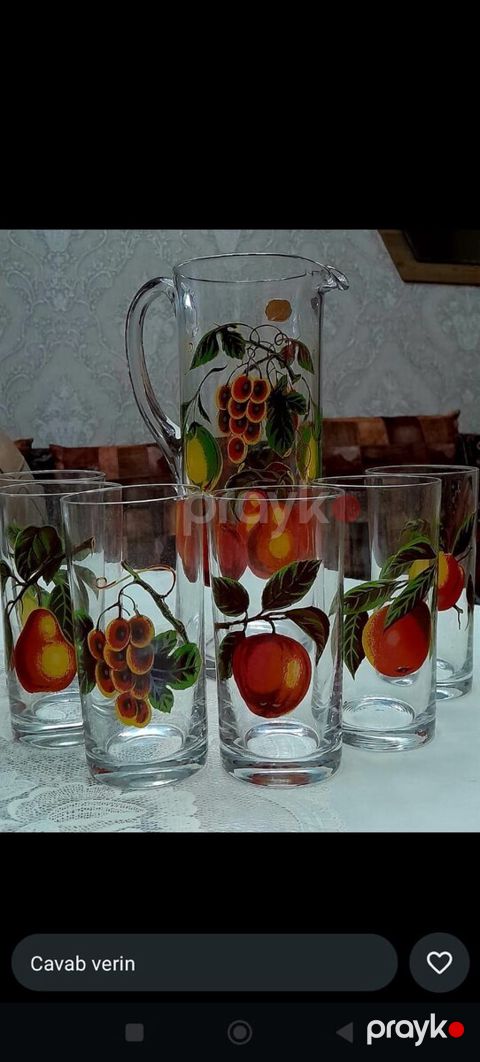 Qrafin dəsti — Bakı