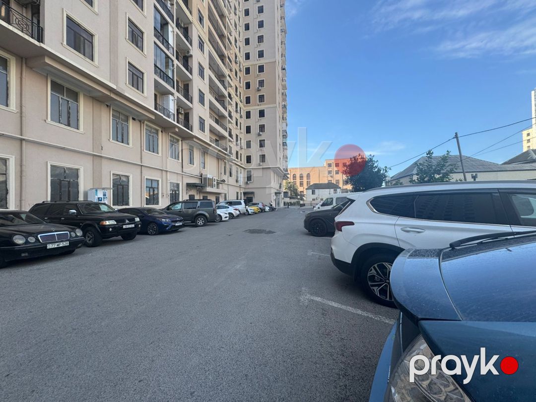 Satılır 4 otaqlı yeni tikili 185 m² — Mənzil, Bakı (2)
