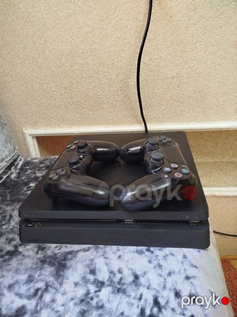 Sony PlayStation 4 Slim 1TB — Bakı