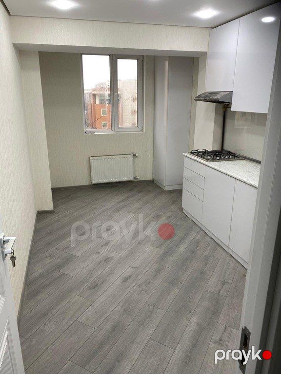 Satılır 2 otaqlı köhnə tikili 72 m² — Mənzil, Bakı (3)