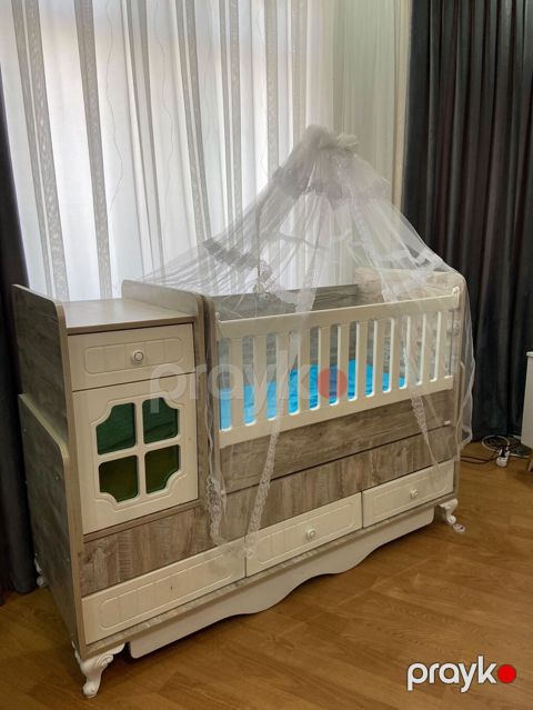 Oğlan və qız üçün, Yeni, Dördbucaq, Beşik, Dəstsiz, Matras ilə, Yellənmə mexanizmsiz — Gəncə
