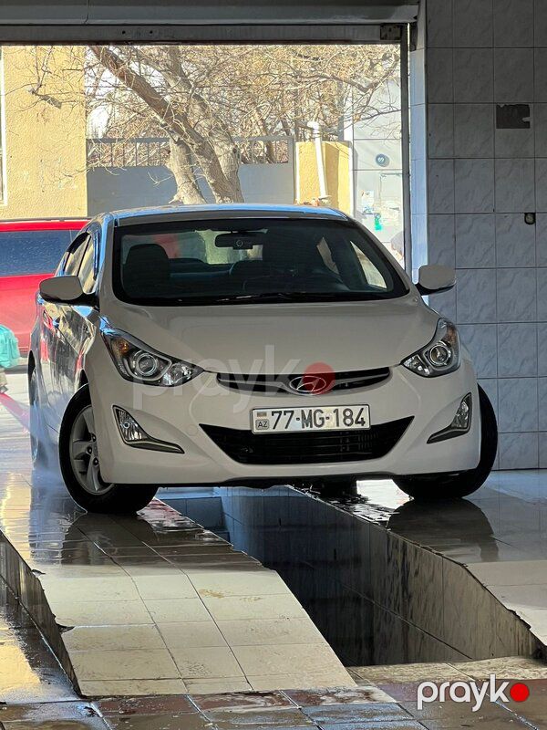 Hyundai Elantra — Minik avtomobili icarəsi, Bakı (2)