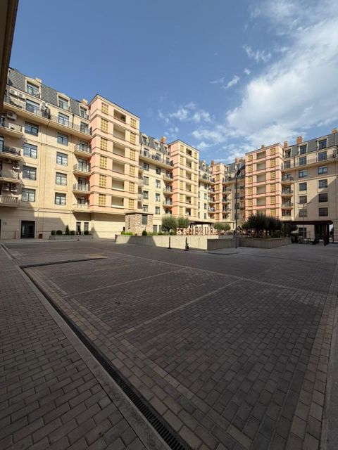 Satılır 3 otaqlı yeni tikili 107.7 m² — Bakı