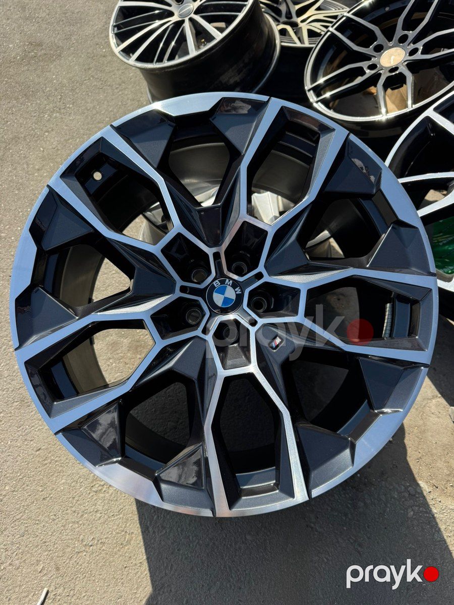 BMW X7 diski R22 — Ehtiyat hissələri və aksesuarlar, Bakı (2)