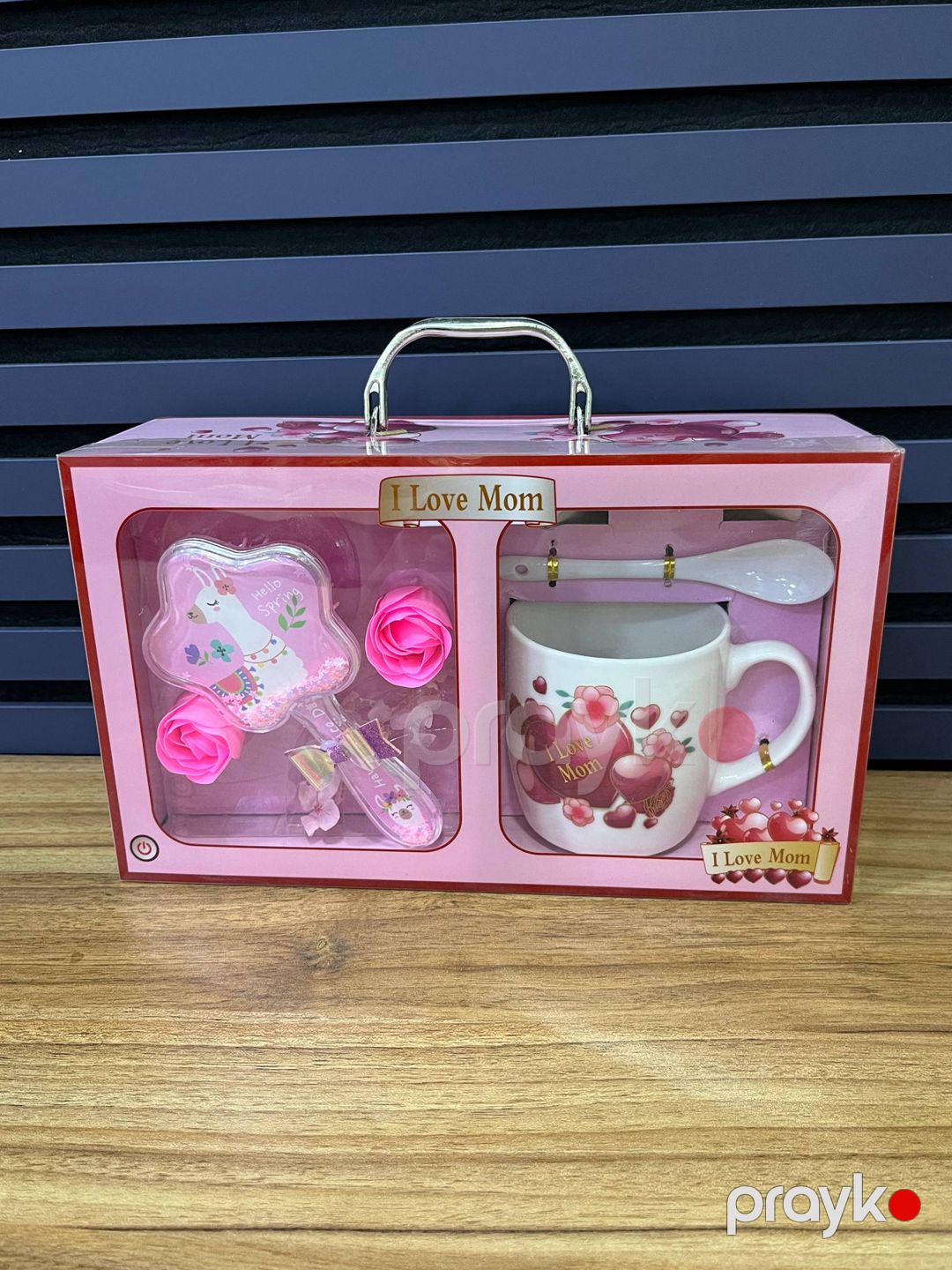 Hədiyyə dəsti I Love Mom HK-1940B (fincan + qaşıq + daraq + süni gül) — Mallar, Bakı (2)