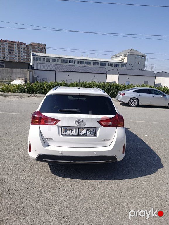 Toyota Auris, 1.3 L, 2015 il, 190 000 km — Avtomobillər, Bakı (3)