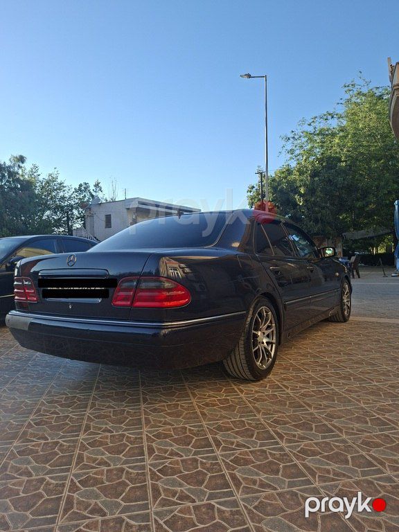 Mercedes E 240, 2.4 L, 1998 il, 260 000 km — Avtomobillər, Salyan (5)