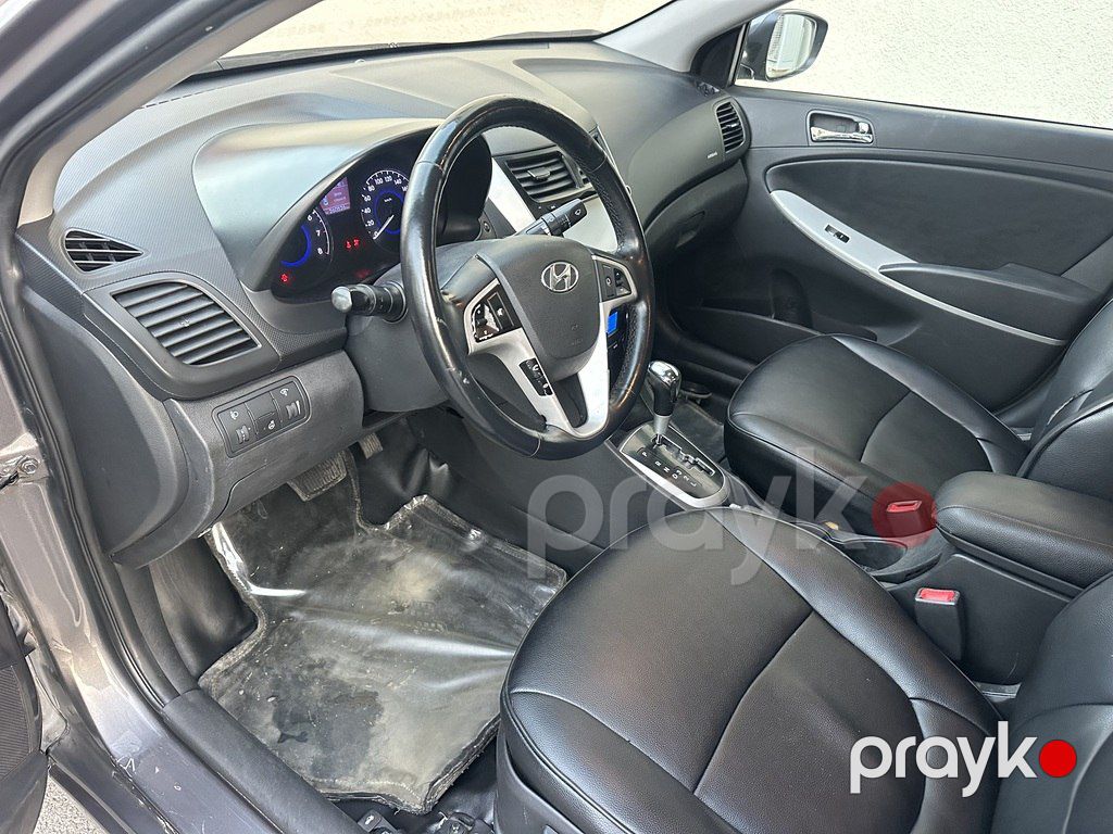 Hyundai Accent, 1.6 L, 2013 il, 260 000 km — Avtomobillər, Bakı (2)