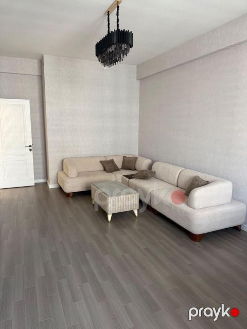 İcarəyə verilir 2 otaqlı yeni tikili 72 m² — Bakı