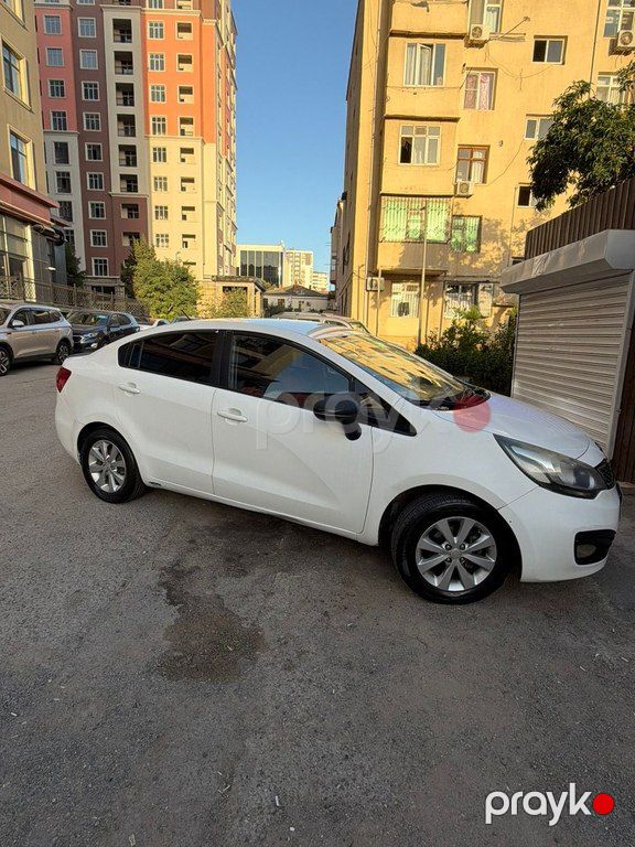 Kia Rio, 1.4 L, 2012 il, 215 000 km — Avtomobillər, Bakı (2)
