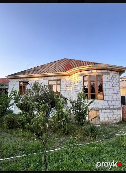 Həyət evi, Qazax r — Qazax