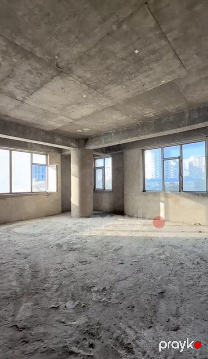 Satılır 4 otaqlı yeni tikili 300 m² — Mənzil, Bakı (8)