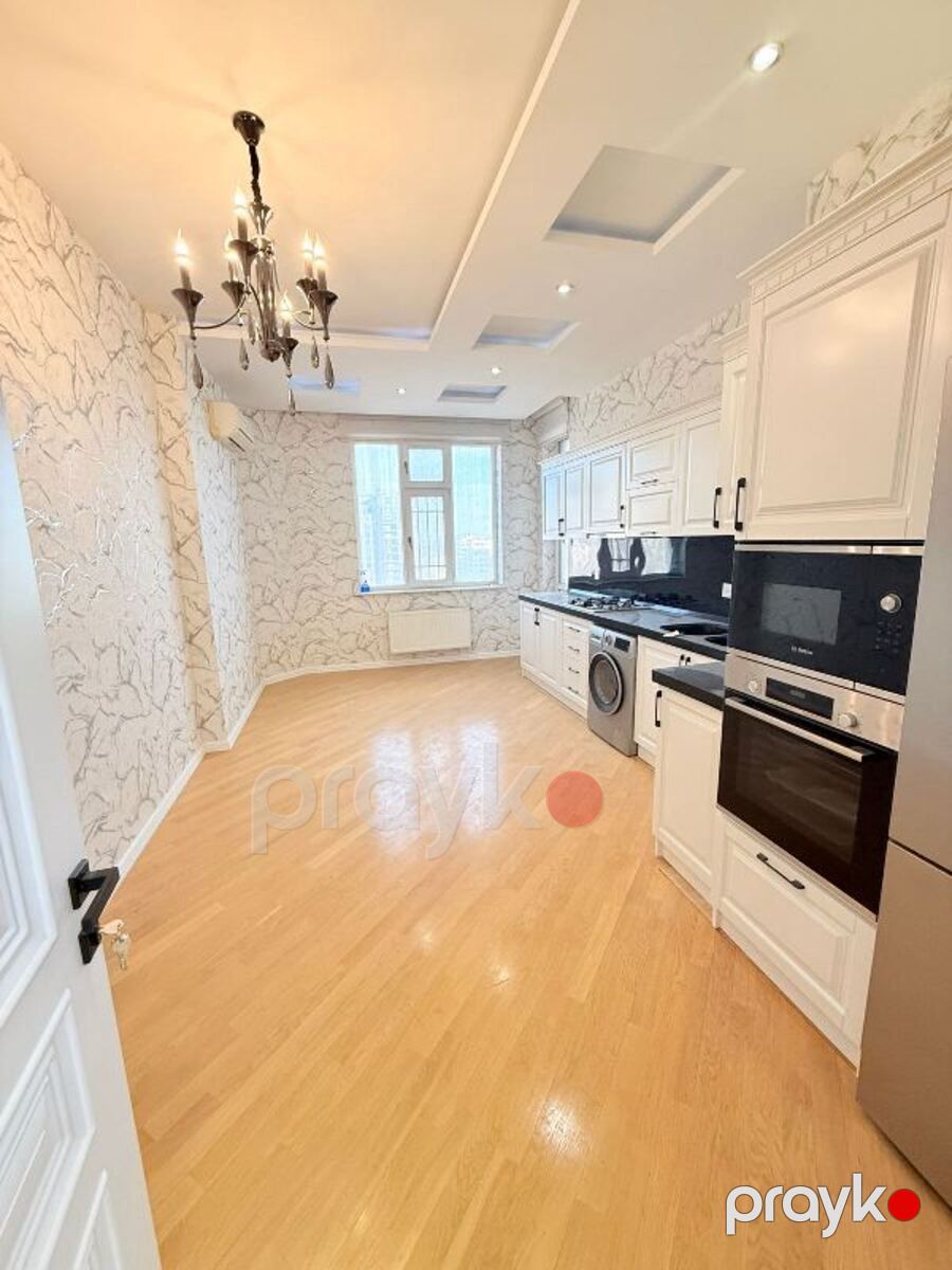 Satılır 4 otaqlı yeni tikili 190 m² — Mənzil, Bakı (9)