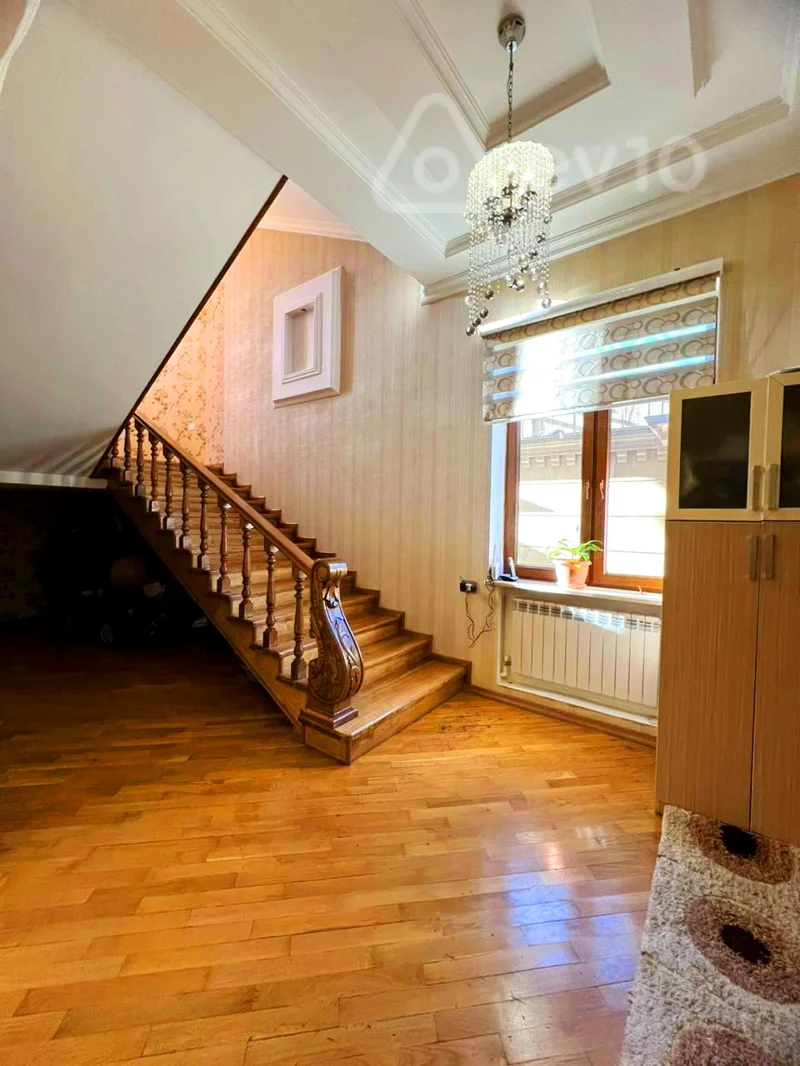 7 otaqlı həyət evi, 500 m², Arif Hüseynov küc — Ev, villa, Bakı (8)