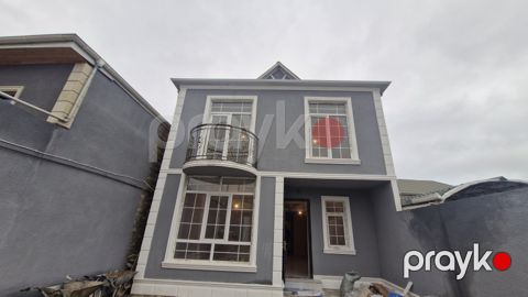 Satılır 4 otaqlı həyət evi/bağ evi 120 m² — Bakı