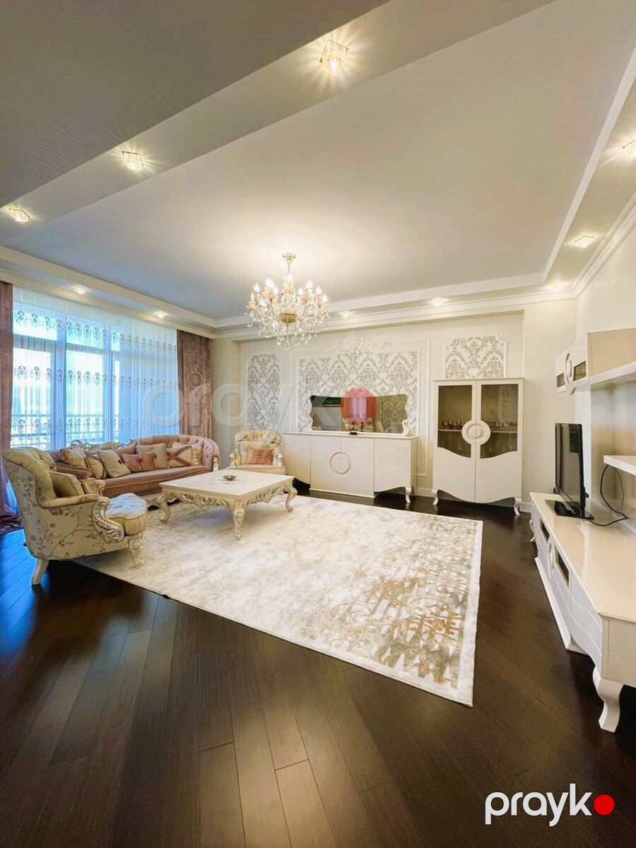Satılır 4 otaqlı yeni tikili 240 m² — Mənzil, Bakı (5)