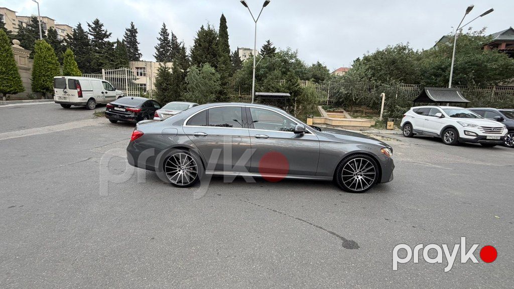 Mercedes E 300, 2.0 L, 2016 il, 190 000 km — Avtomobillər, Bakı (5)